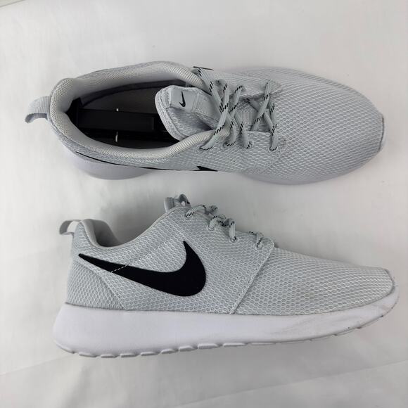 Nike ‘Roshe One’ gray running shoes - Picture 4 of 8